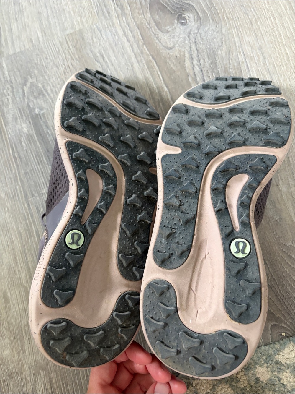 Lululemon beyond feel trail shoes - Picture 2 of 4